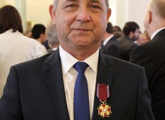 Obrazek: Złoty Krzyż Zasługi dla starosty Marka Pławiaka!